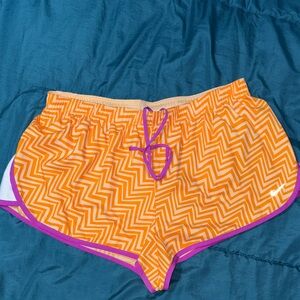 Nike - Athletic Chevron Print Shorts in Orange, light orange, purple trim -XL